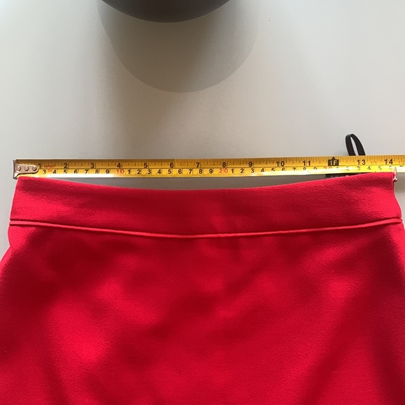 Babaton Mini Skirt - red - size 6 - Picture 8 of 8